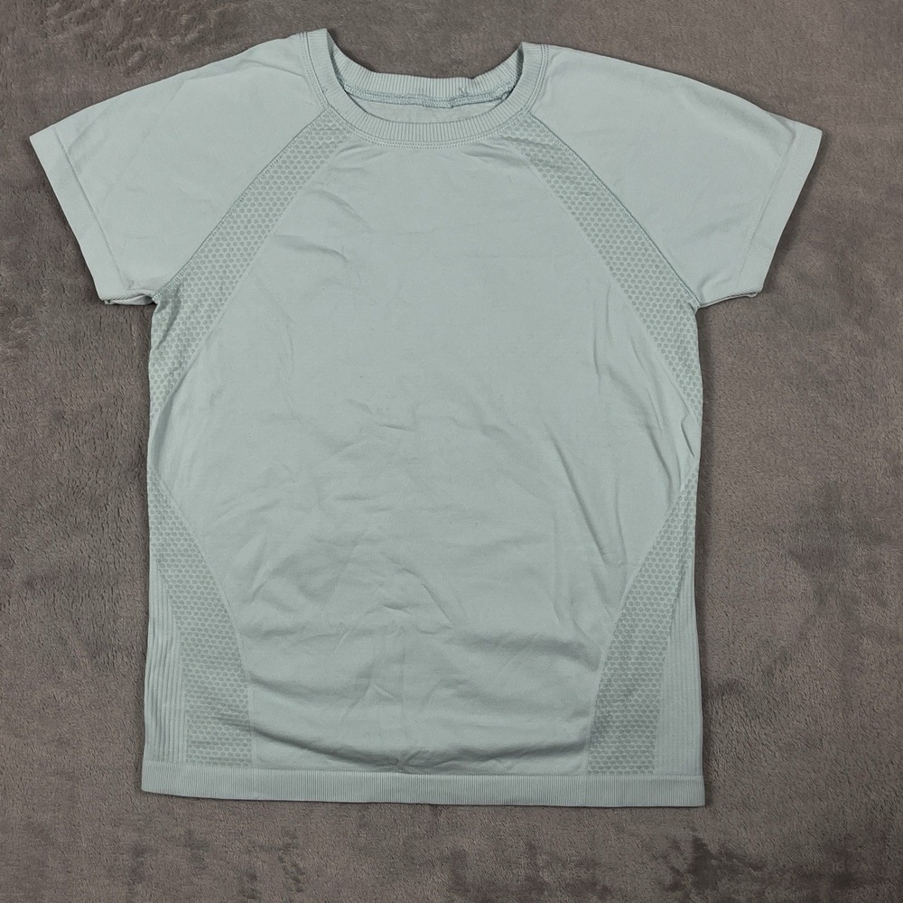Seamless Knit Compression Style T-shirt Womens XS Mint Green Short Sleeve Fitted